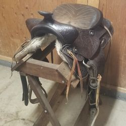 Trail Saddle