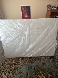 Full size mattress