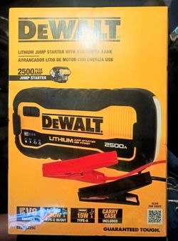 DeWalt 2500 Peak Amp Portable Lithium Jump Starter