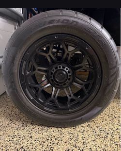 Golf cart wheels and tires