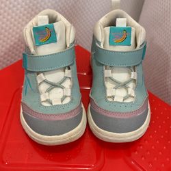 REEBOK “Weebok” High Tops- Size: TODDLER 9