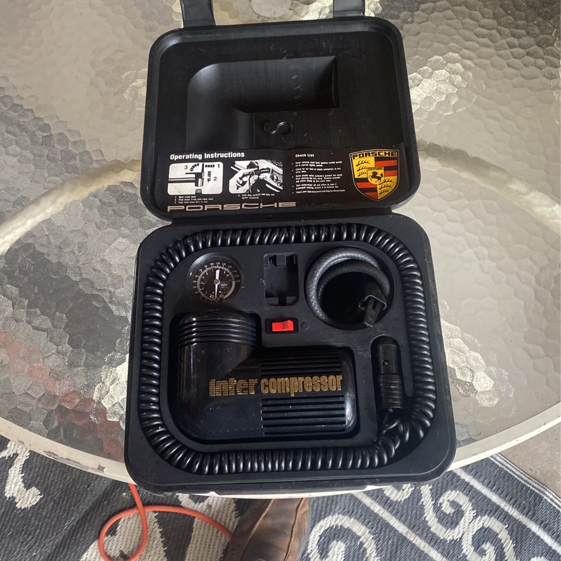 Porsche Portable Compressor