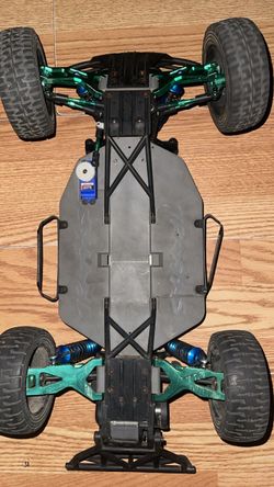 Traxxas slash bl-2s system with green aluminum