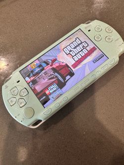 "READY TO PLAY" PSP 2000 — Japanese Exclusive Color Mint Green (Region Free)