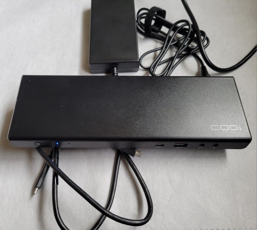 CODi A01080 Centro USB C Triple Display Docking Station