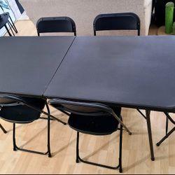 Table/Poker table/Chairs