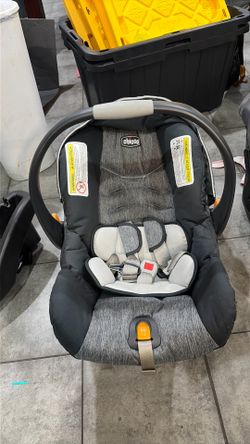 Infant car seat Chicco Brand