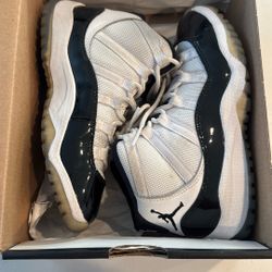 Jordan 11s Concords Size 1Y "Used" $40.00