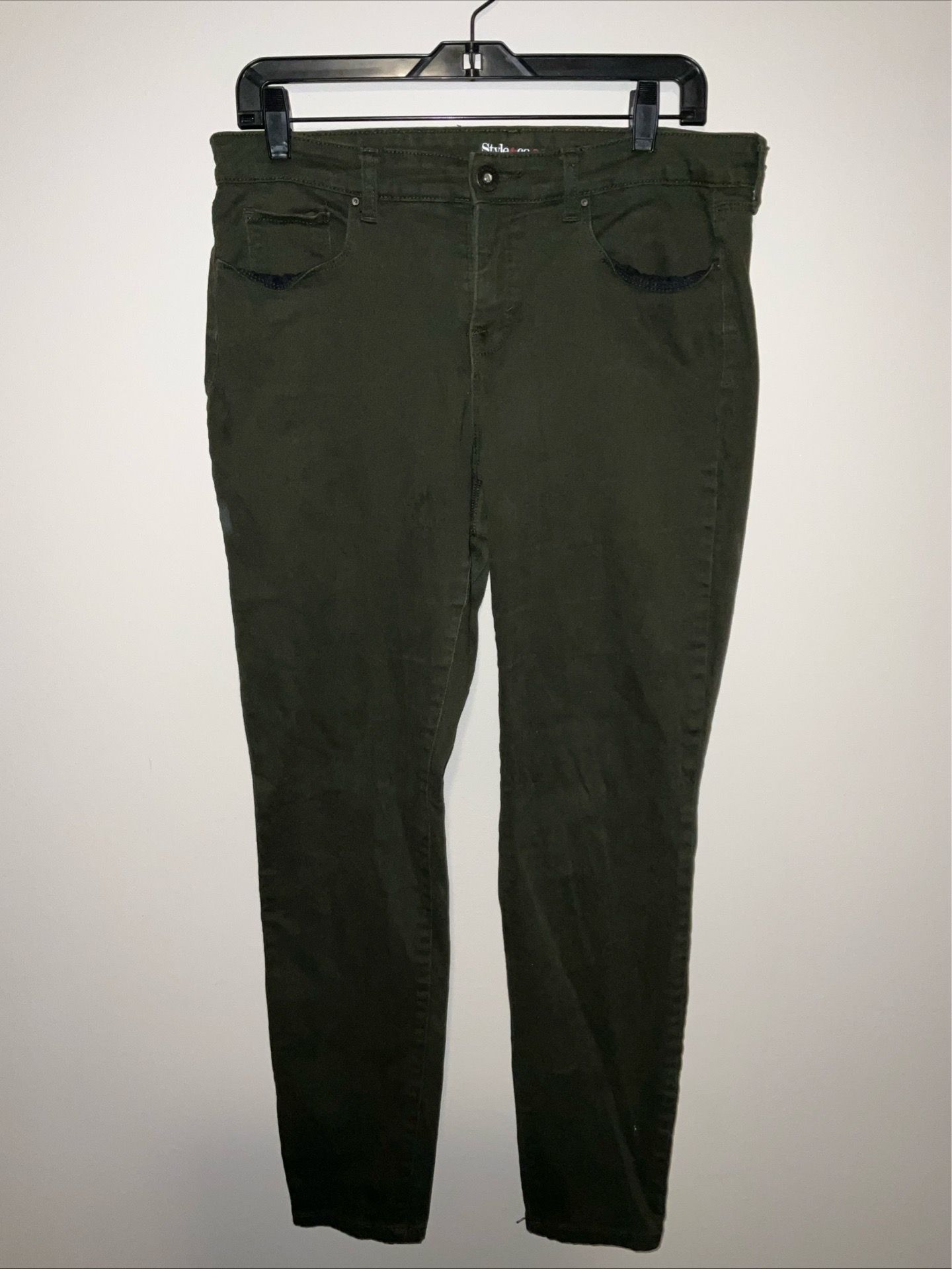 Women’s Green Style&Co Denim Skinny Leg Pants - SIZE 10