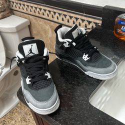Jordan 4 No fears 