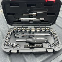 Husky Socket Set 
