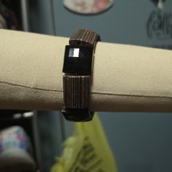 Big Beaded Bracelet Looks Wooden
