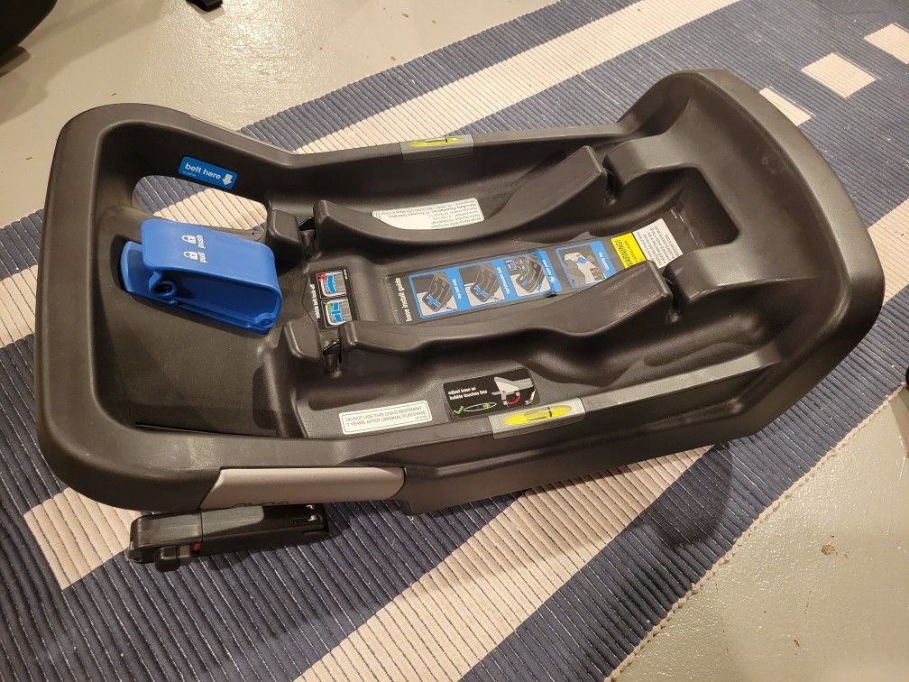 Nuna Car Seat Base