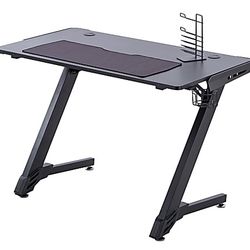 RS Gaming™ Venno 45"W Gaming Computer Desk, Black