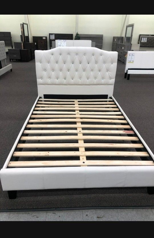 Queen Size Bed Frame New 