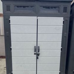 Suncast Modernist® 6 ft. x 5 ft. Storage Shed - Great Condition!