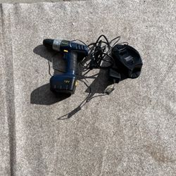 Kraftech 12 V Drill Battery And Charger $12