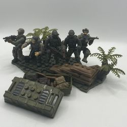Call Of Duty Mega Bloks Jungle Troopers