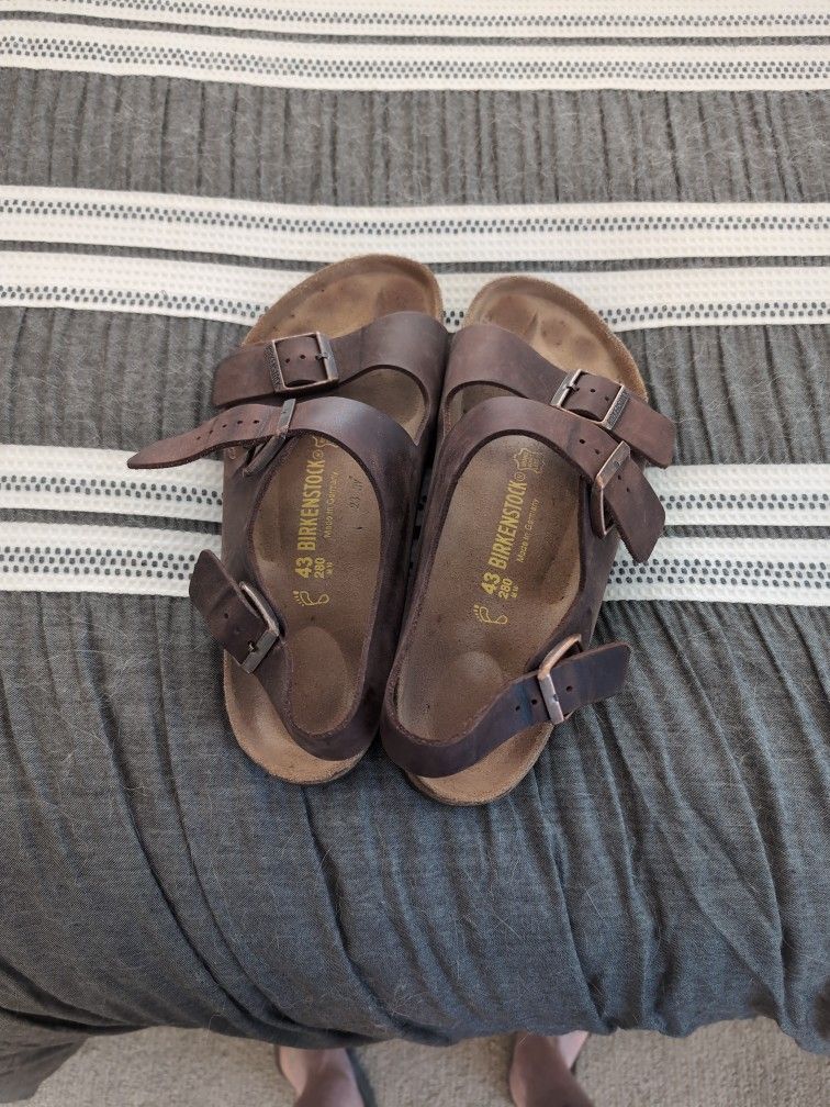 Men's Birkenstock Brown Sandals Size 43