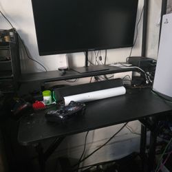 Small Desk 
