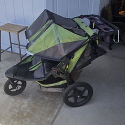 BOB Revolution Flex Double Baby Jogging Stroller With Adjustable Push Handlebar 