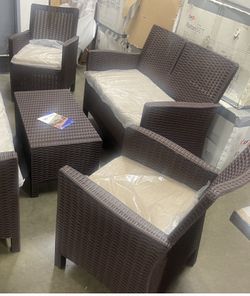 Brand New 4 Pieces Outdoor Furniture Set 