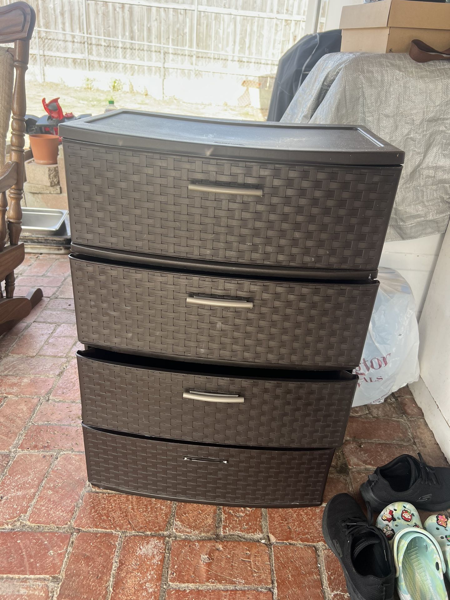 plastic drawers