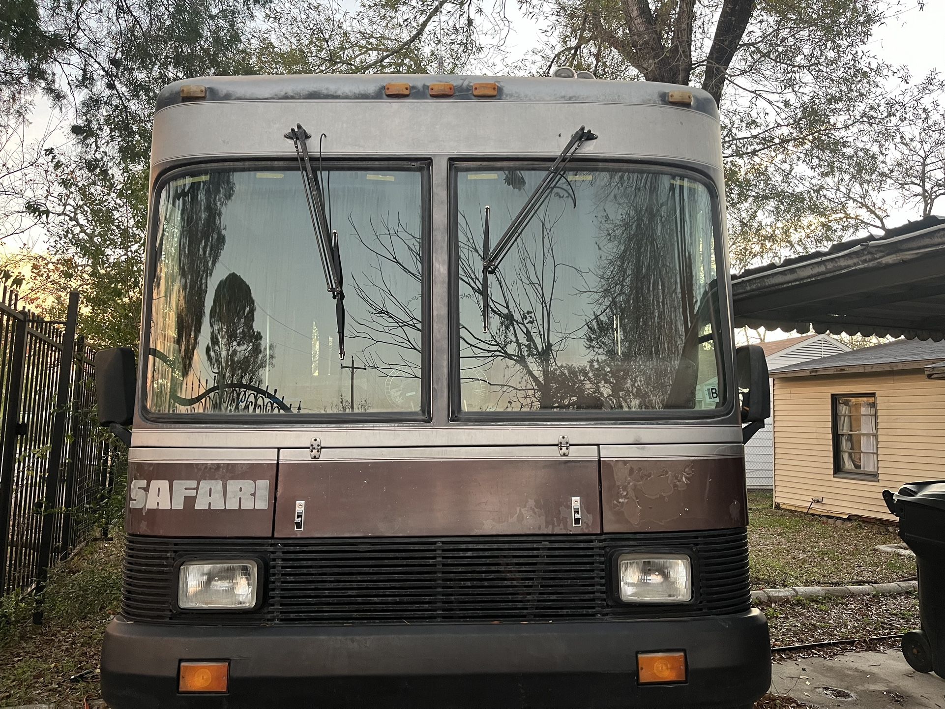 Rv Safari Xlt Need It Gone