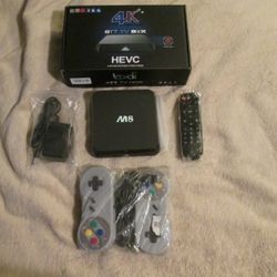 Retro Box Retropie Style 2gb Ram With Accessories

