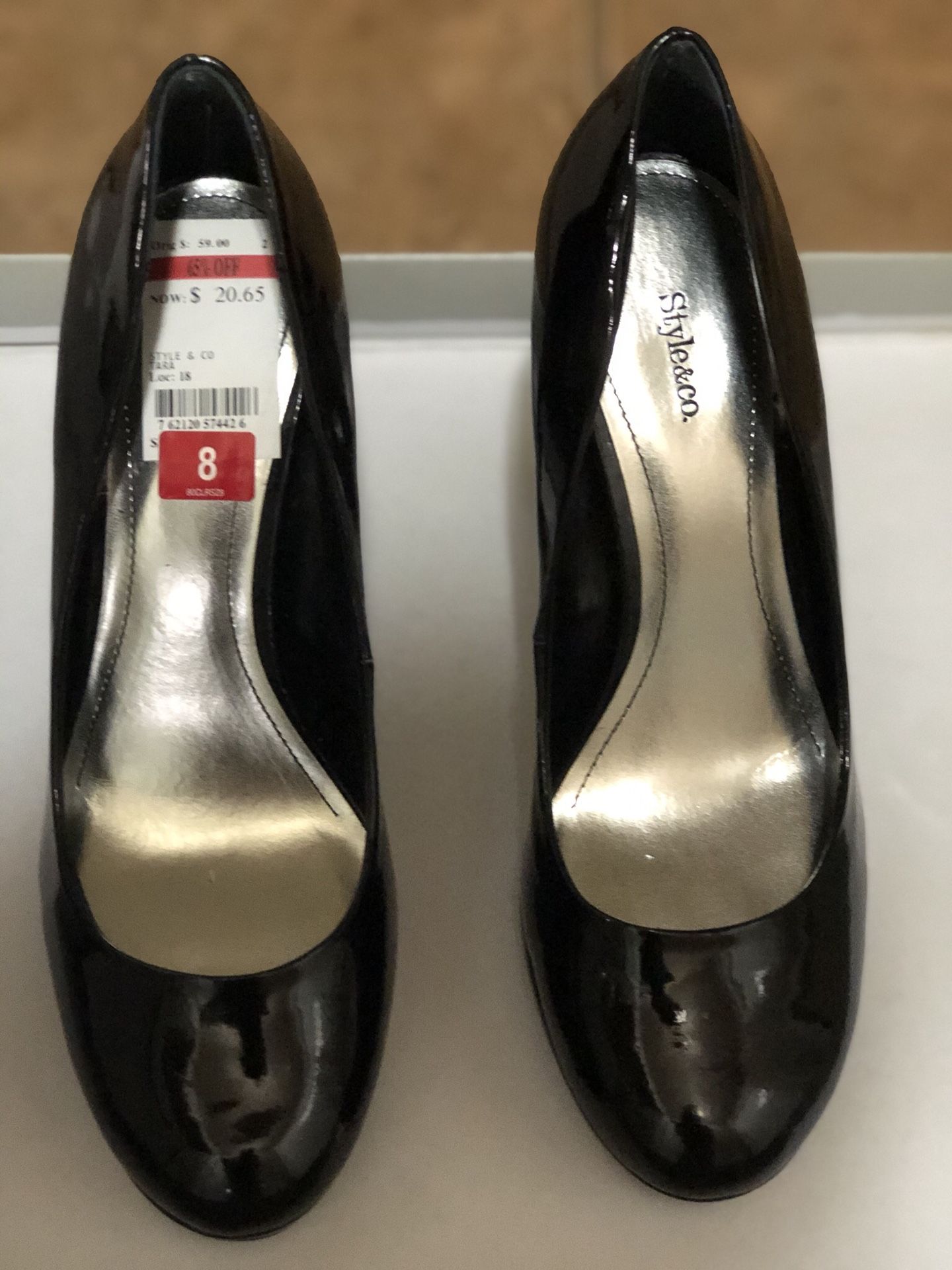 Women’s black heels