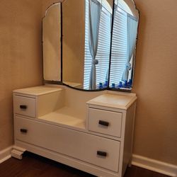 Small Antique Vanity