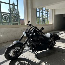 2009 Harley Davidson FXSTB