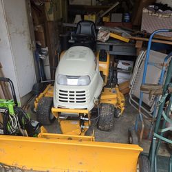Cub Cadet Powershaft GT3200 25hp Garden Tractor