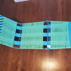 Vintage Jelly Tube Blue Green Beach Chair Chaise Lounge Tri-Folding Pool Lawn