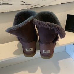 Ugg Women’s Bailey Button Boots plum color Size 10