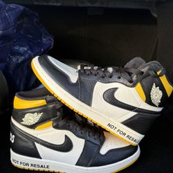 Brand New Jordan 1 - Size 9.5