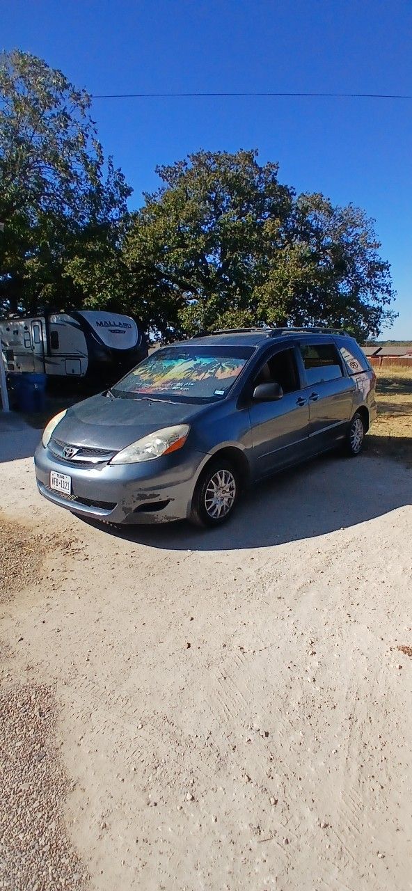 2010 Toyota Sienna