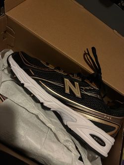 New Balance 740s