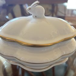 Rare Herend Hungary Rabbit Trinket Box