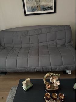 Futon bed