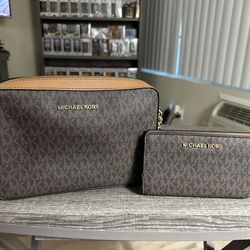 Michael Kors Jet set large crossbody