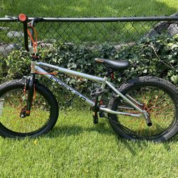 Mongoose Index 2.0 BMX Bike – 20” Freestyle, Great Condition”