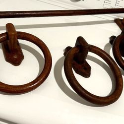 Bath (4) accessories: 3 Round wooden hand towel hangers, and 1 bath towel hanger. Perfect condition $8 each or all for $25
