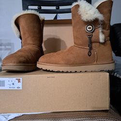 Uggs Boots.  Botas Uggs 