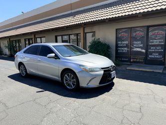 2016 Toyota Camry SE