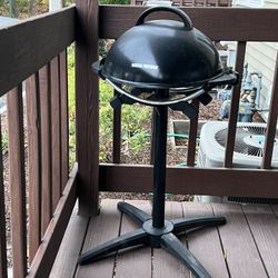 Power XL Smokeless Grill Elite Plus Indoor Electric Grill with Tempered  Glass for Sale in Providence, RI - OfferUp