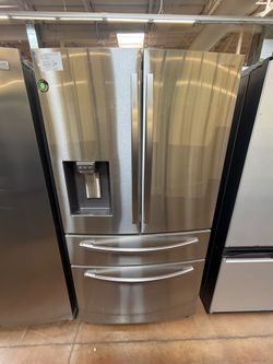 Samsung 28 cu ft refrigerator