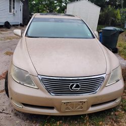 2008 Lexus LS 460