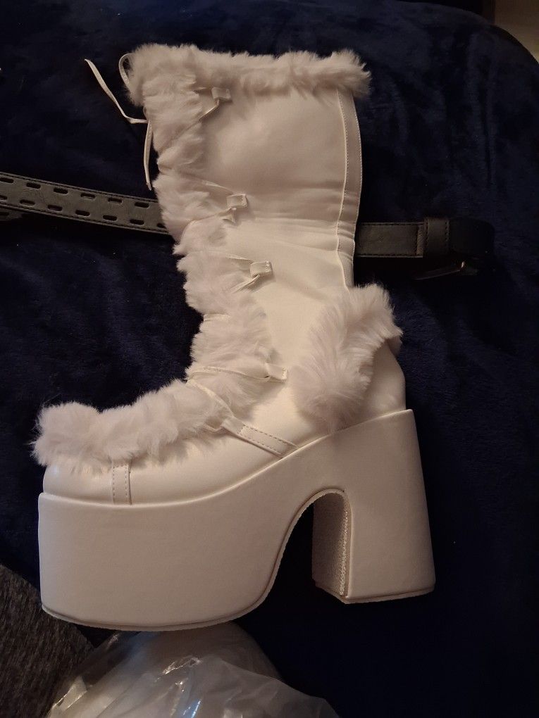 Brand New Never Worn White Boots
