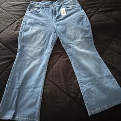NEW Good Wear Club Ladies Jeans, Stretchy -Size 22/24 